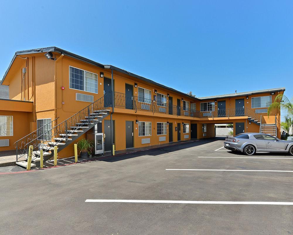 Rodeway Inn & Suites Chula Vista San Diego South Exterior foto